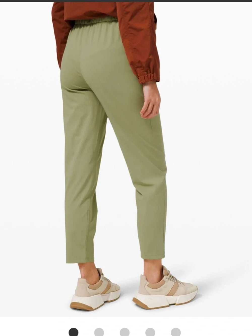 Lululemon keep moving 7/8 pant, size 8